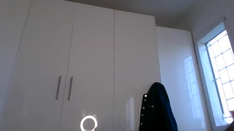 Snapshot of indanbella19 chatting on 06-03-26, 02:33 indanbella19 online show from 06-03-26, 02:33