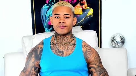 Snapshot of independent_project chatting on 12-03-25, 02:08 Jacobo online show from 12-03-25, 02:08