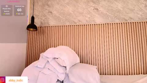 Indi Catalina online show from 11-08-25, 12:27