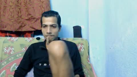 Snapshot of indian_bengali_boy chatting on 09-09-25, 07:46 Suman Leo online show from 09-09-25, 07:46