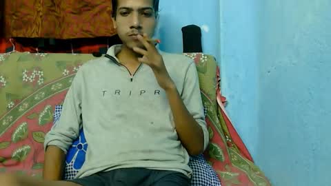 Snapshot of indian_bengali_boy chatting on 09-12-25, 09:37 Suman Leo online show from 09-12-25, 09:37