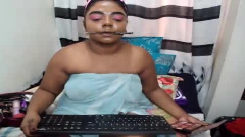 Snapshot of indian_firexx chatting on 05-31-26, 07:04 Tanya online show from 05-31-26, 07:04