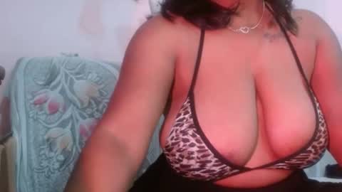 Snapshot of indian_goddess9 chatting on 02-05-25, 07:50 Parul online show from 02-05-25, 07:50