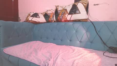 Parul online show from 11-19-25, 10:04