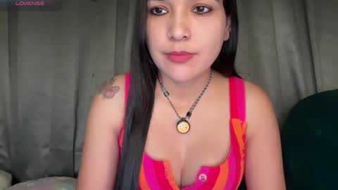 Snapshot of indian_meenakshi_69 chatting on 05-28-26, 10:29 priya online show from 05-28-26, 10:29