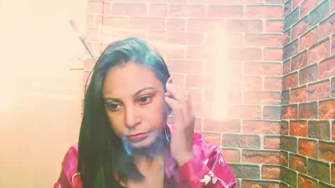 Snapshot of indian_spice_girl chatting on 07-05-26, 05:25 indian_spice_girl online show from 07-05-26, 05:25