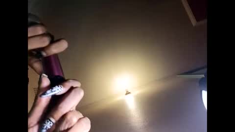 Snapshot of indian_succubus chatting on 01-15-26, 01:59 Perky baby online show from 01-15-26, 01:59