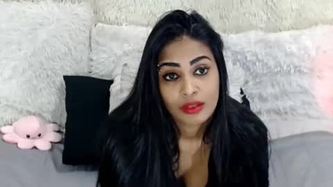 Jazmin online show from 05-15-26, 10:50