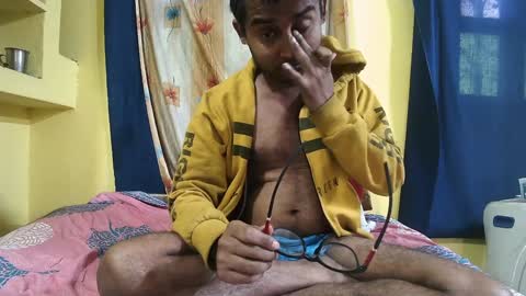 Snapshot of indiancumking chatting on 01-10-25, 07:25 inindiancumking online show from 01-10-25, 07:25