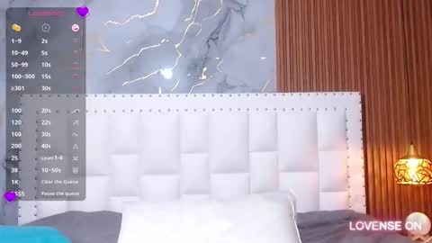 LITTLE AINHOA  online show from 03-05-25, 08:21