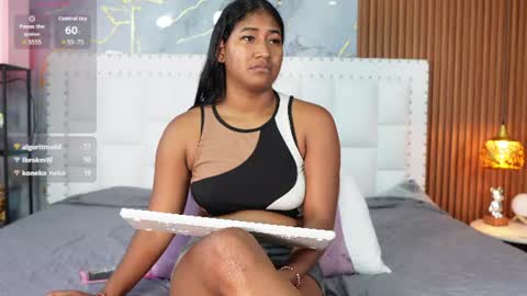 Snapshot of indiancutiie chatting on 06-30-26, 08:32 LITTLE AINHOA online show from 06-30-26, 08:32