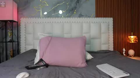 Snapshot of indiancutiie chatting on 07-29-26, 07:45 LITTLE AINHOA online show from 07-29-26, 07:45