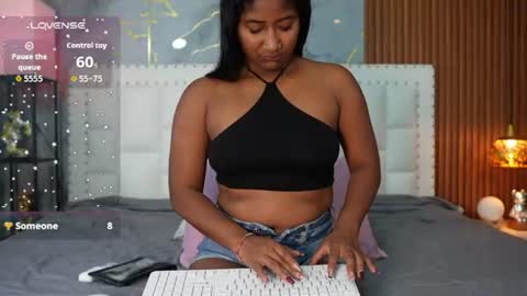 Snapshot of indiancutiie chatting on 08-03-26, 08:01 LITTLE AINHOA online show from 08-03-26, 08:01