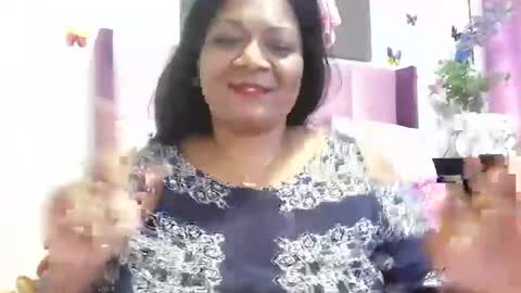 Snapshot of indiandelia chatting on 01-26-25, 06:48 indiandelia online show from 01-26-25, 06:48