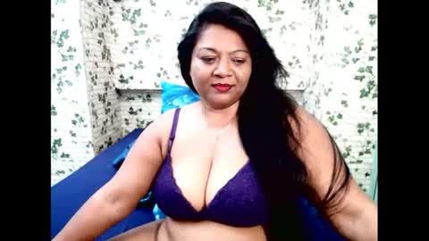 Snapshot of indiandelia chatting on 01-31-25, 11:35 indiandelia online show from 01-31-25, 11:35