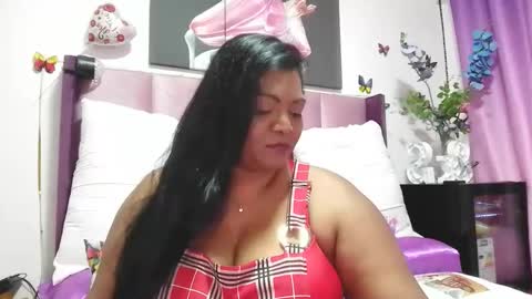 Snapshot of indiandelia chatting on 02-26-25, 06:54 indiandelia online show from 02-26-25, 06:54