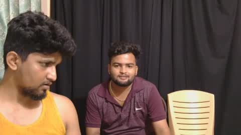 Snapshot of indiandesiguys2023 chatting on 06-04-26, 05:41 indian guys for you online show from 06-04-26, 05:41