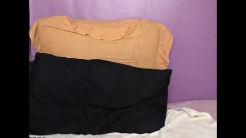 indianicon21 online show from 04-17-26, 07:33