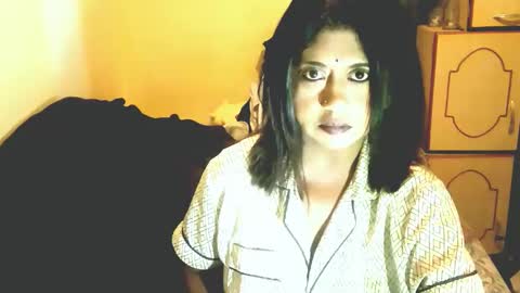 indianpleasures21 online show from 03-25-26, 07:14