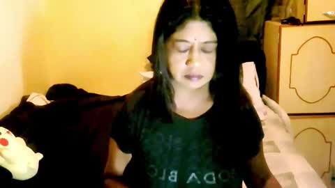 indianpleasures21 online show from 04-21-26, 06:55