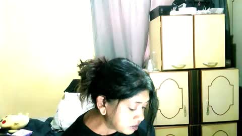 indianpleasures21 online show from 05-23-26, 12:20