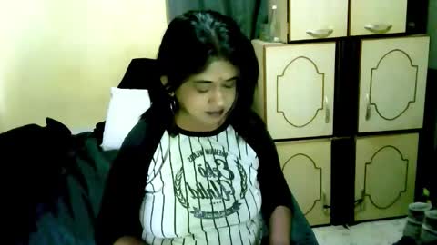 indianpleasures21 online show from 06-01-26, 07:04