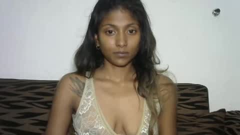 indianqtpie6 online show from 12-16-24, 06:16