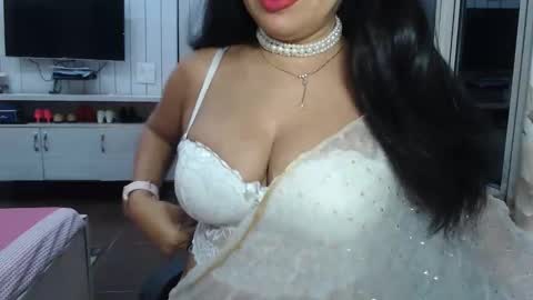 Radha online show from 04-19-26, 04:50