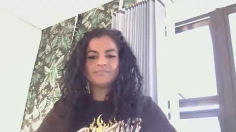 Snapshot of indiansavage1 chatting on 04-18-26, 04:38 rani online show from 04-18-26, 04:38