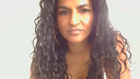 Snapshot of indiansavage1 chatting on 04-23-26, 12:29 rani online show from 04-23-26, 12:29