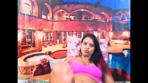 Snapshot of indiansexyass4u2luv chatting on 01-24-25, 09:05 indiansexyass4u2luv online show from 01-24-25, 09:05