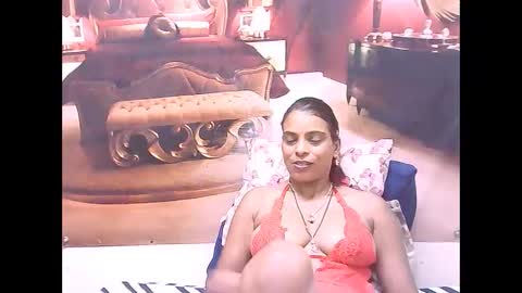 Snapshot of indiansexyass4u2luv chatting on 02-18-25, 10:36 indiansexyass4u2luv online show from 02-18-25, 10:36