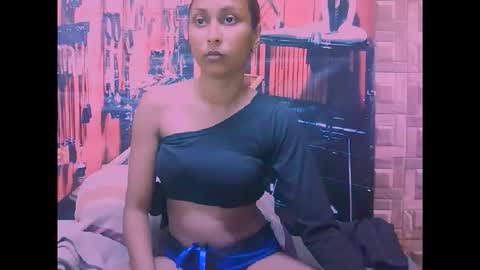 indiansexybutt4u2luv online show from 01-11-26, 06:51