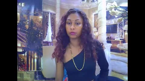 indiansexybutt4u2luv online show from 02-06-26, 03:59