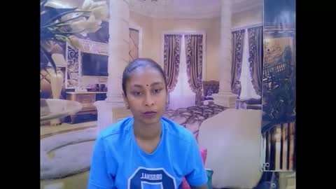 indiansexybutt4u2luv online show from 03-04-26, 06:08