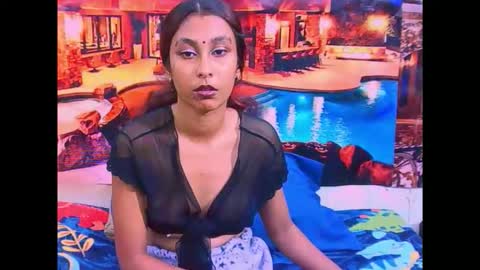 indiansexybutt4u2luv online show from 04-01-26, 08:26