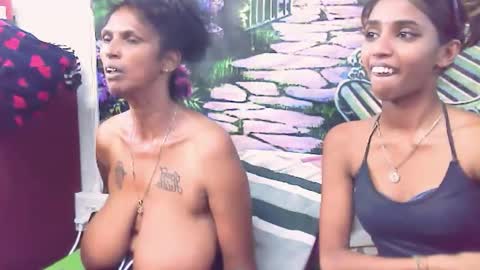 indiansexyslender4u2luv online show from 01-23-25, 09:39