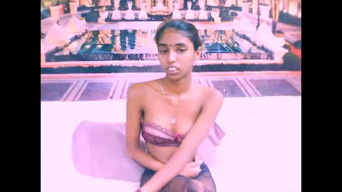 indiansexyslender4u2luv online show from 02-07-25, 09:58