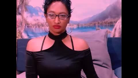 Snapshot of indianspicy69 chatting on 01-16-25, 10:23 Shreya online show from 01-16-25, 10:23