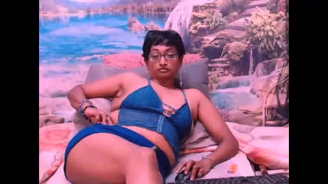 Snapshot of indianspicy69 chatting on 01-30-25, 11:13 Shreya online show from 01-30-25, 11:13