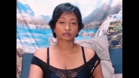 Snapshot of indianspicy69 chatting on 03-10-25, 05:33 Shreya online show from 03-10-25, 05:33