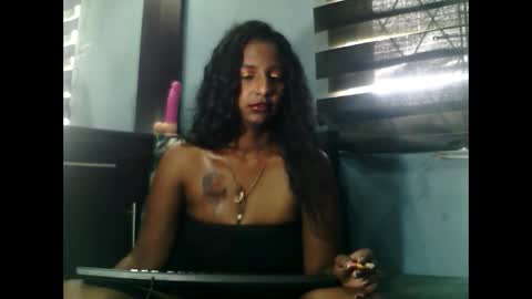 Snapshot of indiantina01 chatting on 12-05-24, 07:05 tina online show from 12-05-24, 07:05