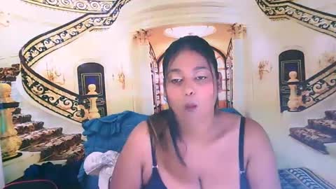 Snapshot of indianyummy chatting on 03-03-25, 04:03 Kajol online show from 03-03-25, 04:03