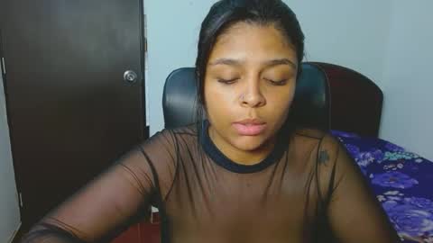 Snapshot of indica_18 chatting on 12-06-24, 10:05 Aleja vallejo online show from 12-06-24, 10:05