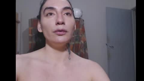 IndioandLuliXXX online show from 04-21-26, 02:37