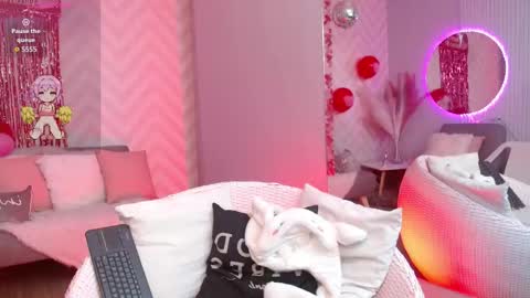 INDY online show from 02-18-26, 01:40