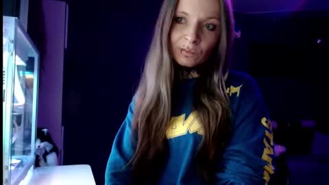 Snapshot of inesdesire chatting on 01-27-25, 05:04 InesDesire online show from 01-27-25, 05:04