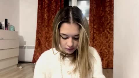 Ines online show from 02-07-26, 05:27