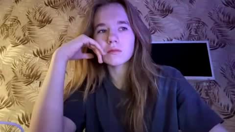 Sofia online show from 03-28-26, 01:16