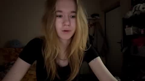 Snapshot of inespacheco chatting on 07-20-26, 10:23 Sofia online show from 07-20-26, 10:23
